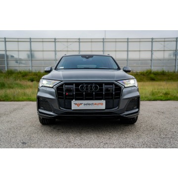 Audi SQ7  SUV 2020,  4.0 diesel, automat - Na sprzedaż za 256 900 zł - Warszawa - zdjęcie 2