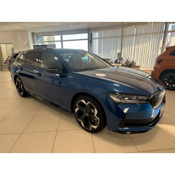 Skoda Superb  Kombi 2026,  2.0 diesel, automat - Na sprzedaż za 176 971 zł - Warszawa - zdjęcie 2