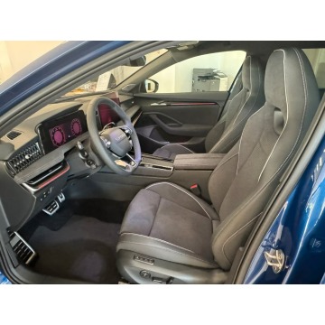 Skoda Superb  Kombi 2026,  2.0 diesel, automat - Na sprzedaż za 176 971 zł - Warszawa - zdjęcie 8