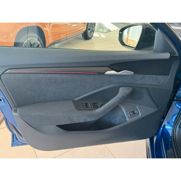 Skoda Superb  Kombi 2026,  2.0 diesel, automat - Na sprzedaż za 176 971 zł - Warszawa - zdjęcie 11