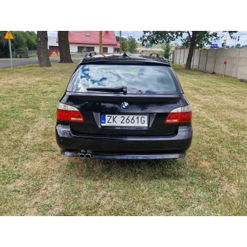 BMW Seria 5  Kombi 2004,  2.5 diesel - Na sprzedaż za 7 000,00 zł - Strobice - zdjęcie 6
