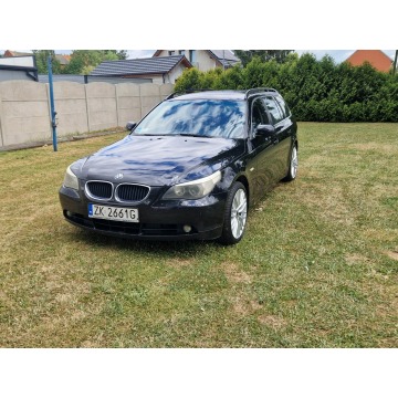 BMW Seria 5  Kombi 2004,  2.5 diesel - Na sprzedaż za 7 000,00 zł - Strobice - zdjęcie 2
