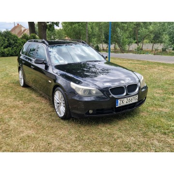 BMW Seria 5  Kombi 2004,  2.5 diesel - Na sprzedaż za 7 000,00 zł - Strobice - zdjęcie 7