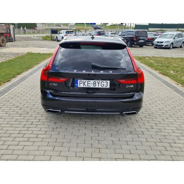 Volvo V90  Kombi 2017,  2.0 diesel, automat - Na sprzedaż za 75 500 zł - Strobice - zdjęcie 7