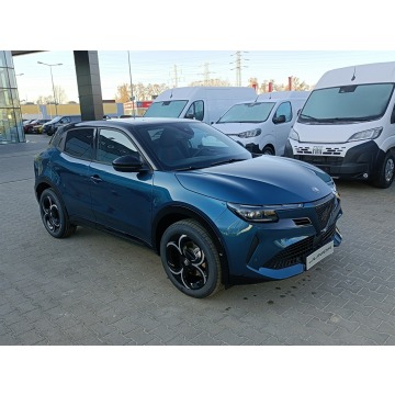 Alfa Romeo Junior  Hatchback 2026,  1.2 hybryda, automat - Na sprzedaż za 125 890 zł - Warszawa - zdjęcie 2