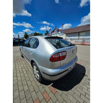 Seat Leon  Hatchback 2002,  1.4 benzyna - Na sprzedaż za 4 200,00 zł - Głogów - zdjęcie 8