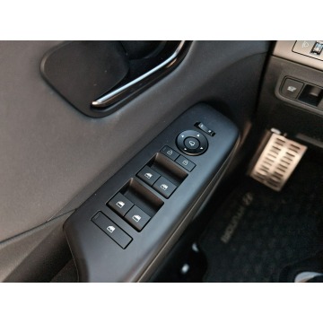 Hyundai Kona  SUV 2024,  1.6 benzyna, automat - Na sprzedaż za 110 500 zł - Łódź - zdjęcie 11
