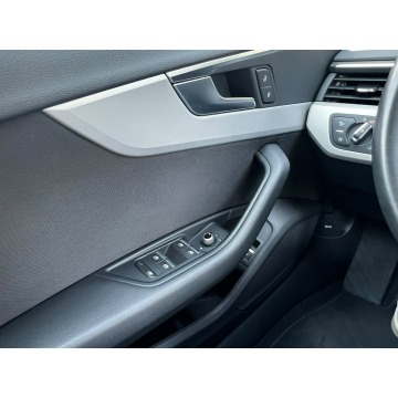 Audi A4  Kombi 2022,  2.0 diesel, automat - Na sprzedaż za 75 800 zł - Baranowo - zdjęcie 12