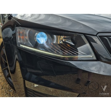 Skoda Octavia  Kombi 2017,  2.0 diesel, automat - Na sprzedaż za 49 899 zł - Tychy - zdjęcie 7