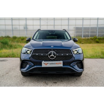 Mercedes - Benz GLE-klasa  SUV 2023,  2.0 benzyna, automat - Na sprzedaż za 365 000 zł - Warszawa - zdjęcie 2