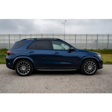 Mercedes - Benz GLE-klasa  SUV 2023,  2.0 benzyna, automat - Na sprzedaż za 365 000 zł - Warszawa - zdjęcie 7