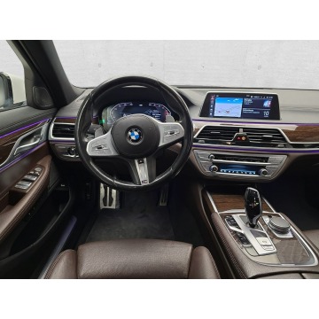 BMW Seria 7  Sedan/Limuzyna 2021,  3.0 diesel, automat - Na sprzedaż za 177 168 zł - Komorniki - zdjęcie 10