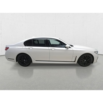 BMW Seria 7  Sedan/Limuzyna 2021,  3.0 diesel, automat - Na sprzedaż za 177 168 zł - Komorniki - zdjęcie 8