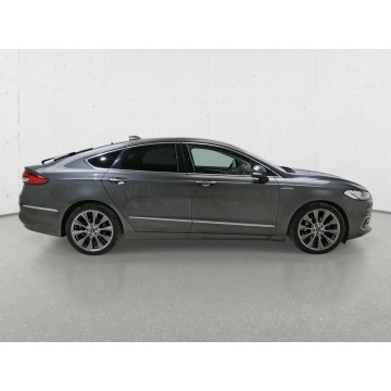 Ford Mondeo  Liftback 2021,  2.0 diesel, automat - Na sprzedaż za 68 825 zł - Komorniki - zdjęcie 8