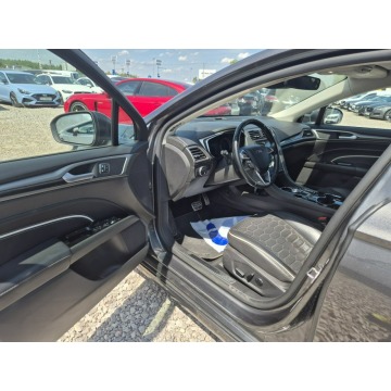 Ford Mondeo  Liftback 2021,  2.0 diesel, automat - Na sprzedaż za 68 825 zł - Komorniki - zdjęcie 11
