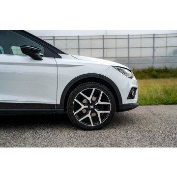 Seat Arona  SUV 2019,  1.0 benzyna, automat - Na sprzedaż za 65 900 zł - Warszawa - zdjęcie 9