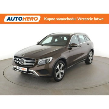Mercedes GLC 250 - FV23 airmatic kamery 360 grzane fotele i kanapa automat navi el fotele
