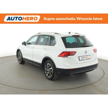 Volkswagen Tiguan  SUV 2018,  2.0 diesel - Na sprzedaż za 65 900 zł - Warszawa - zdjęcie 4