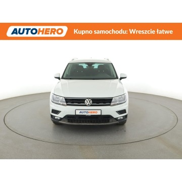 Volkswagen Tiguan  SUV 2018,  2.0 diesel - Na sprzedaż za 65 900 zł - Warszawa - zdjęcie 11