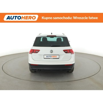 Volkswagen Tiguan  SUV 2018,  2.0 diesel - Na sprzedaż za 65 900 zł - Warszawa - zdjęcie 6
