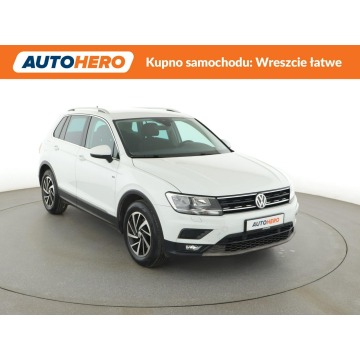 Volkswagen Tiguan  SUV 2018,  2.0 diesel - Na sprzedaż za 65 900 zł - Warszawa - zdjęcie 10