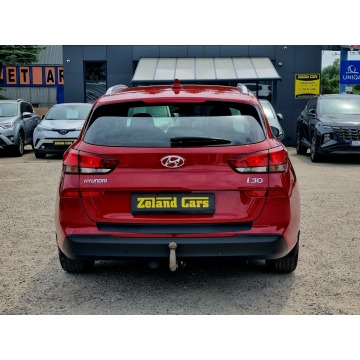 Hyundai i30  Kombi 2018,  1.6 diesel - Na sprzedaż za 38 900 zł - Szczecin - zdjęcie 6