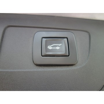 Opel Insignia  Kombi 2017,  2.0 diesel, automat - Na sprzedaż za 44 800 zł - Słupsk - zdjęcie 6