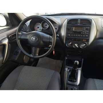 Toyota   SUV 2005,  2.0 benzyna - Na sprzedaż za 35 900 zł - Olsztyn - zdjęcie 5