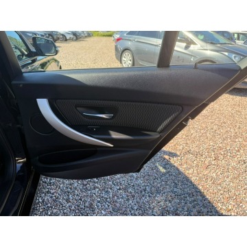 BMW Seria 3  Sedan/Limuzyna 2014,  2.0 diesel, automat - Na sprzedaż za 37 900 zł - Słupsk - zdjęcie 11