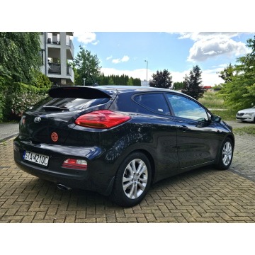 Kia Ceed  Hatchback 2013,  1.6 benzyna - Na sprzedaż za 31 500 zł - Tarnowskie Góry - zdjęcie 5