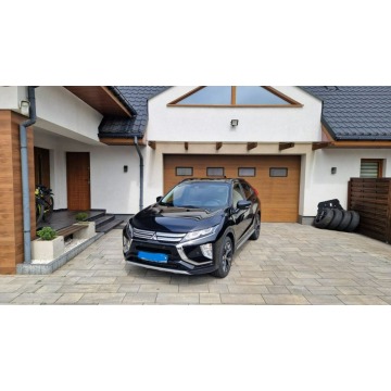 Mitsubishi Eclipse Cross  SUV 2018,  1.5 benzyna - Na sprzedaż za 59 900 zł - Ostrołęka - zdjęcie 1