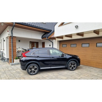 Mitsubishi Eclipse Cross  SUV 2018,  1.5 benzyna - Na sprzedaż za 59 900 zł - Ostrołęka - zdjęcie 5