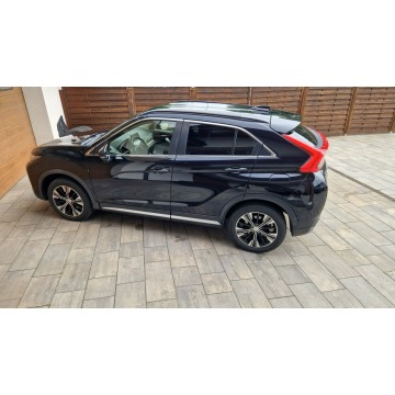 Mitsubishi Eclipse Cross  SUV 2018,  1.5 benzyna - Na sprzedaż za 59 900 zł - Ostrołęka - zdjęcie 8