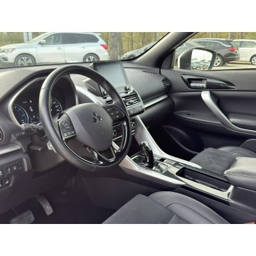 Mitsubishi Eclipse Cross  SUV 2021,  2.4 hybryda, automat - Na sprzedaż za 99 999 zł - Pęcice - zdjęcie 11