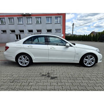 Mercedes - Benz C-klasa  Sedan/Limuzyna 2012,  1.8 benzyna, automat - Na sprzedaż za 41 990 zł - Zagórze - zdjęcie 8
