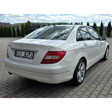Mercedes - Benz C-klasa  Sedan/Limuzyna 2012,  1.8 benzyna, automat - Na sprzedaż za 41 990 zł - Zagórze - zdjęcie 7