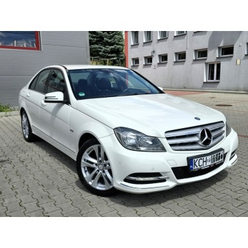 Mercedes - Benz C-klasa  Sedan/Limuzyna 2012,  1.8 benzyna, automat - Na sprzedaż za 41 990 zł - Zagórze - zdjęcie 10