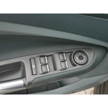 Ford C-MAX  Minivan/Van 2015,  1.0 benzyna - Na sprzedaż za 22 700 zł - Goczałkowice-Zdrój - zdjęcie 7