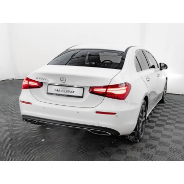 Mercedes - Benz A-klasa  Sedan/Limuzyna 2023,  2.0 diesel, automat - Na sprzedaż za 97 500 zł - Gdańsk - zdjęcie 5