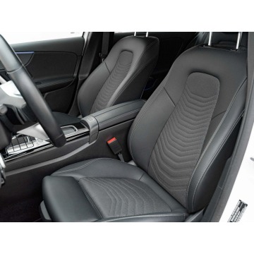 Mercedes - Benz A-klasa  Sedan/Limuzyna 2023,  2.0 diesel, automat - Na sprzedaż za 97 500 zł - Gdańsk - zdjęcie 9