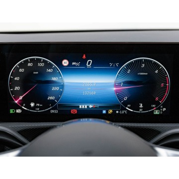 Mercedes - Benz A-klasa  Sedan/Limuzyna 2023,  2.0 diesel, automat - Na sprzedaż za 97 500 zł - Gdańsk - zdjęcie 10