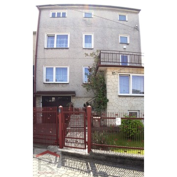 Sprzedam dom Busko-Zdrój -  jednopiętrowy,  pow.  220 m2,  działka:   537 m2 - zdjęcie 2