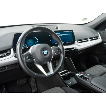 BMW X1  SUV 2023,  2.0 diesel, automat - Na sprzedaż za 142 900 zł - Gdańsk - zdjęcie 6