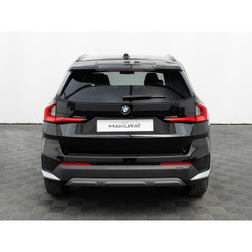 BMW X1  SUV 2023,  2.0 diesel, automat - Na sprzedaż za 142 900 zł - Gdańsk - zdjęcie 8