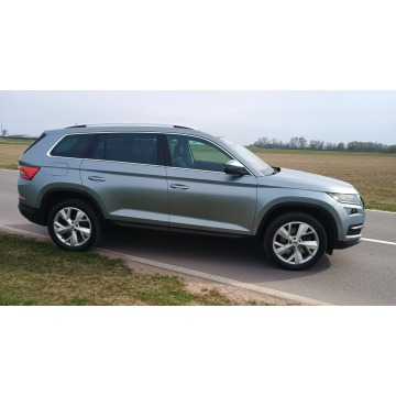 Skoda Kodiaq  SUV 2017,  2.0 benzyna, automat - Na sprzedaż za 73 000 zł - Słupca - zdjęcie 7