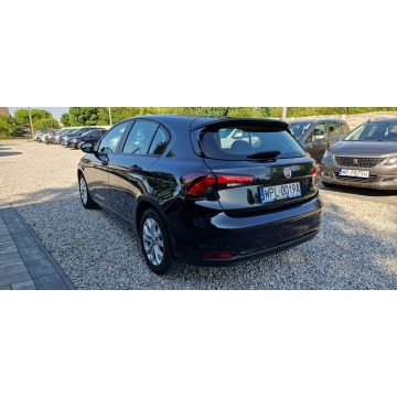 Fiat Tipo  Hatchback 2017,  1.4 benzyna - Na sprzedaż za 30 900 zł - Płock - zdjęcie 5