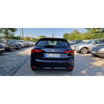 Fiat Tipo  Hatchback 2017,  1.4 benzyna - Na sprzedaż za 30 900 zł - Płock - zdjęcie 7