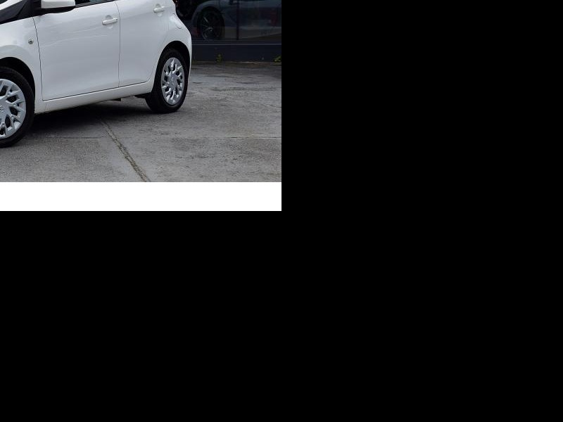 Toyota Aygo  Hatchback 2019,  1.0 benzyna - Na sprzedaż za 34 900 zł - Warszawa