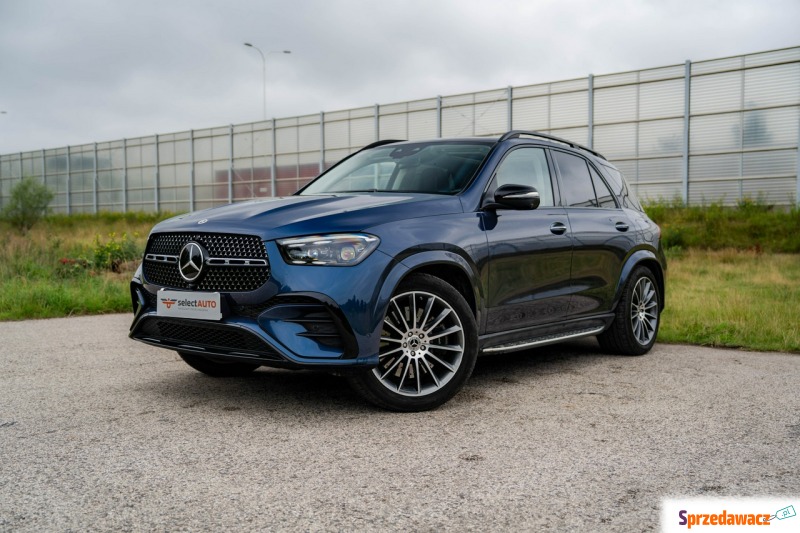 Mercedes - Benz GLE-klasa  SUV 2023,  2.0 benzyna, automat - Na sprzedaż za 365 000 zł - Warszawa