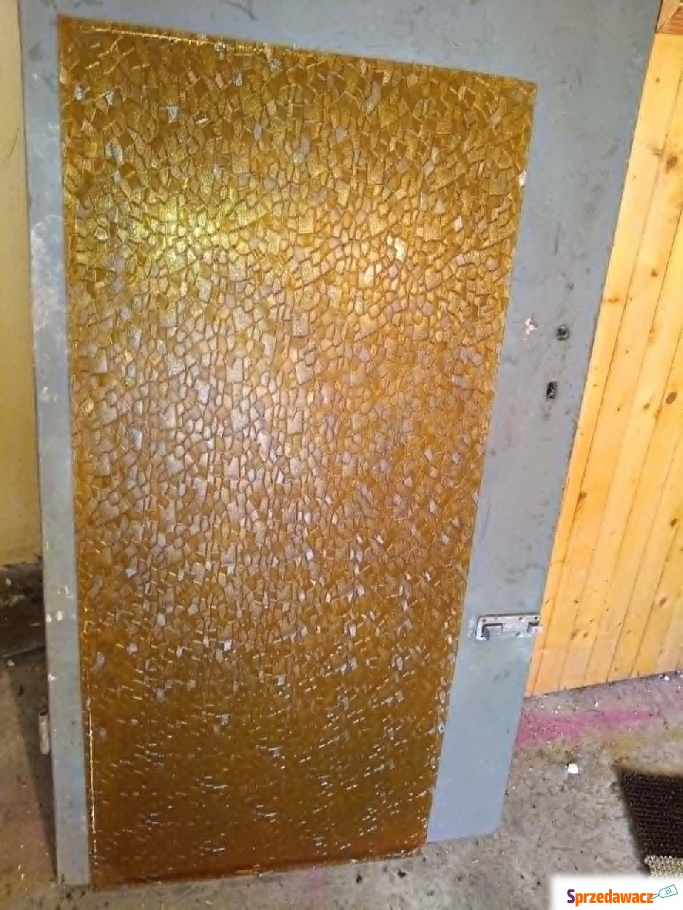 Miodowa szyba ornamentowa DELTA...